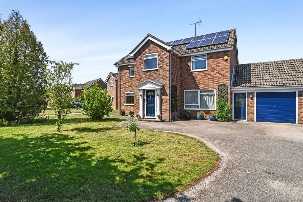 Property photo 1 of 24