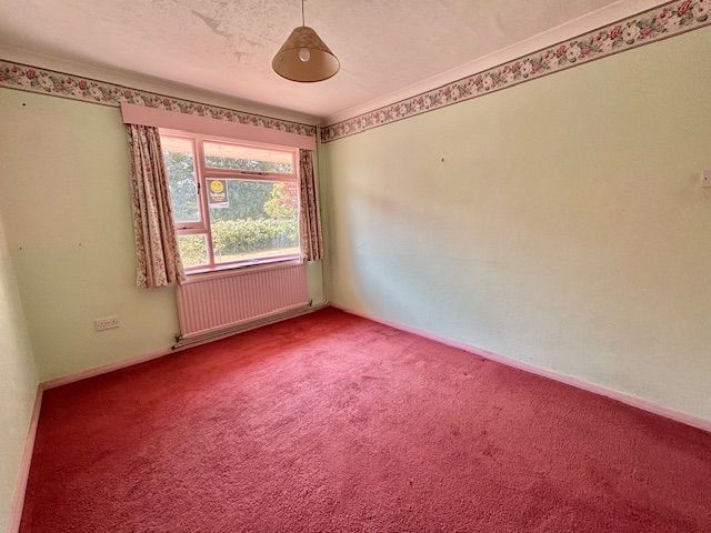 Property photo 3 of 13 Dining Room