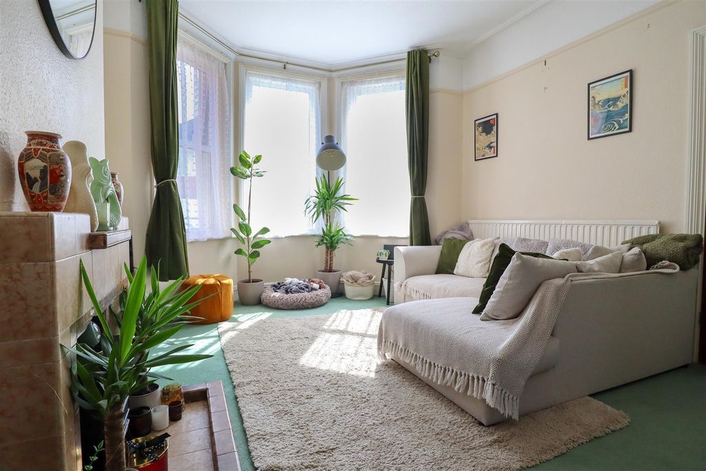 Property photo 2 of 13 Living Room