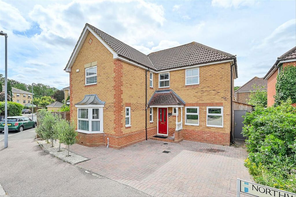 Property photo 1 of 8