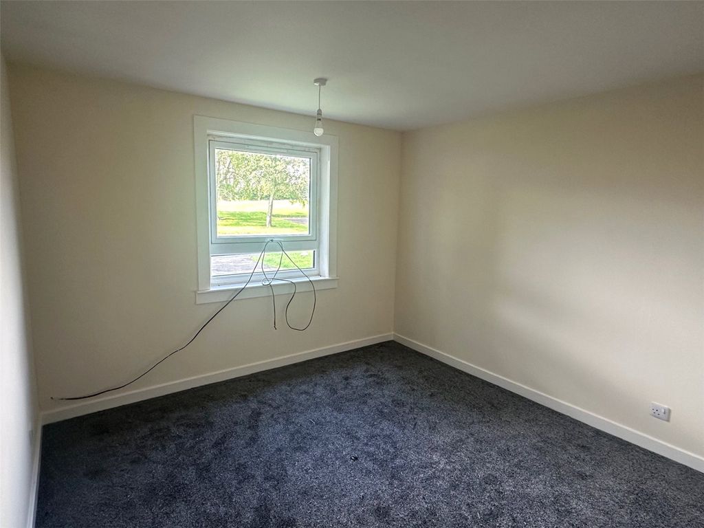 Property photo 3 of 5 Picture No. 02