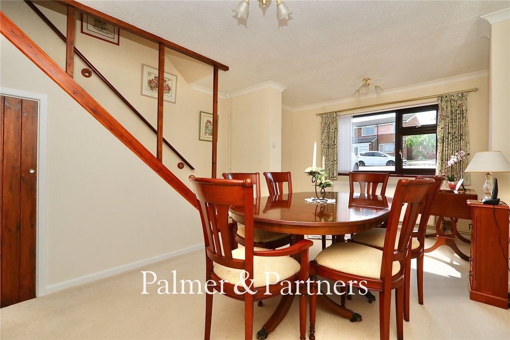 Property photo 3 of 38 Picture No. 01