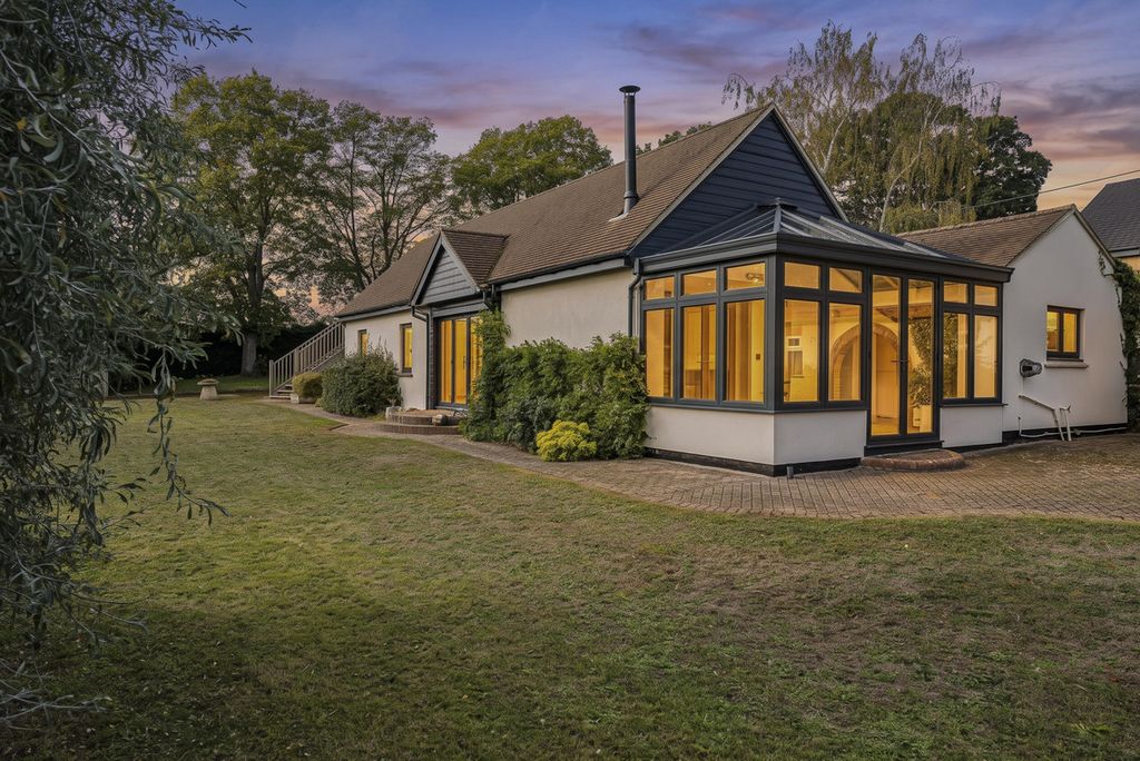 Property photo 1 of 29