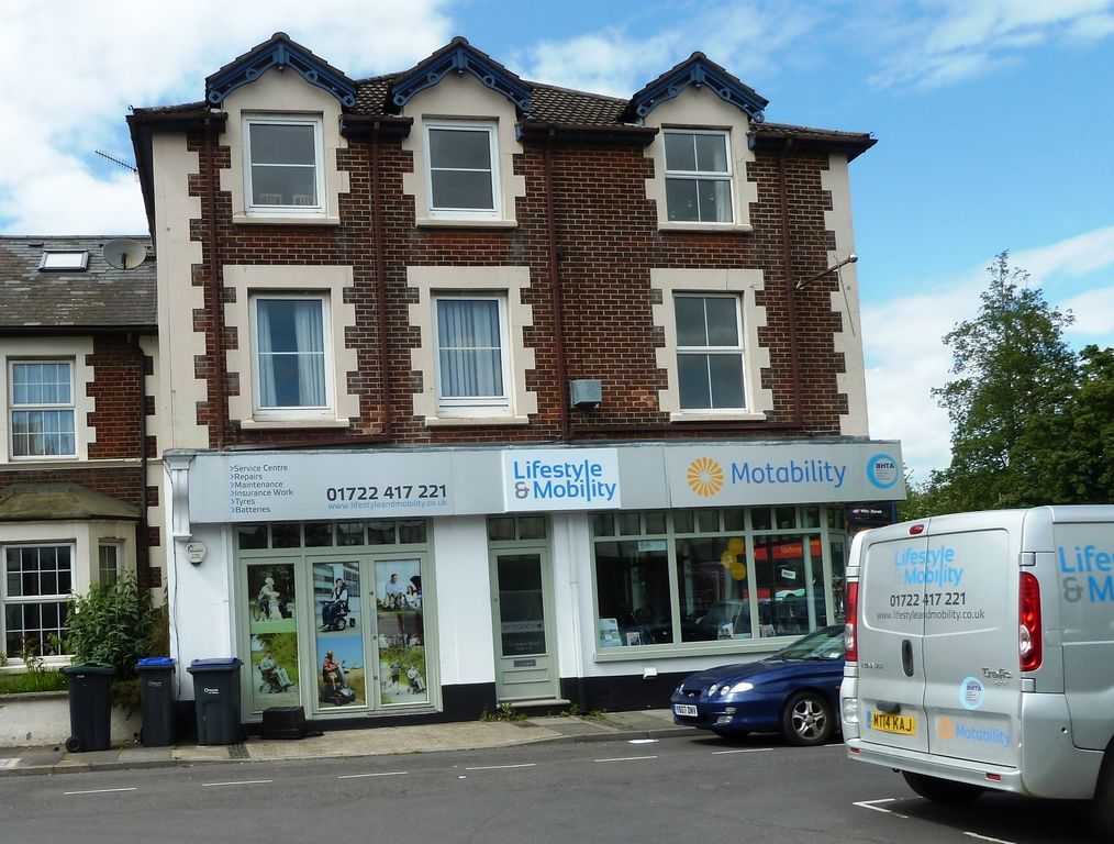 Property photo 1 of 9