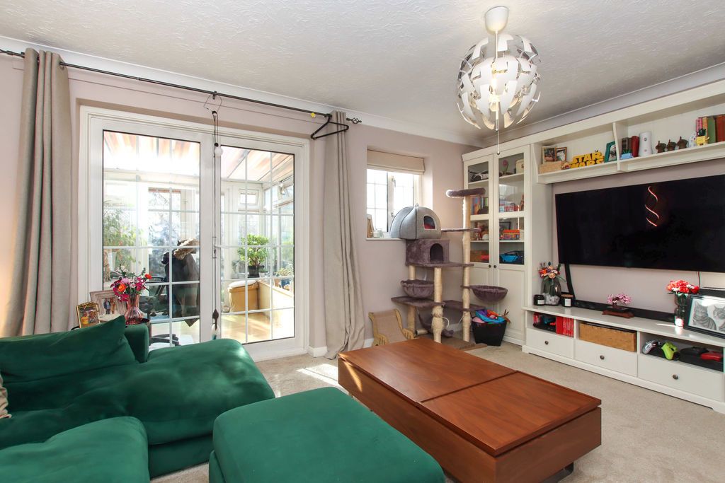 Property photo 3 of 16 Photo 15