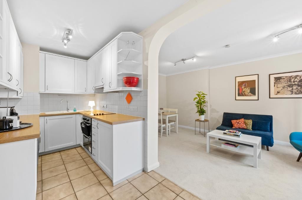 Property photo 3 of 14 Photo 3