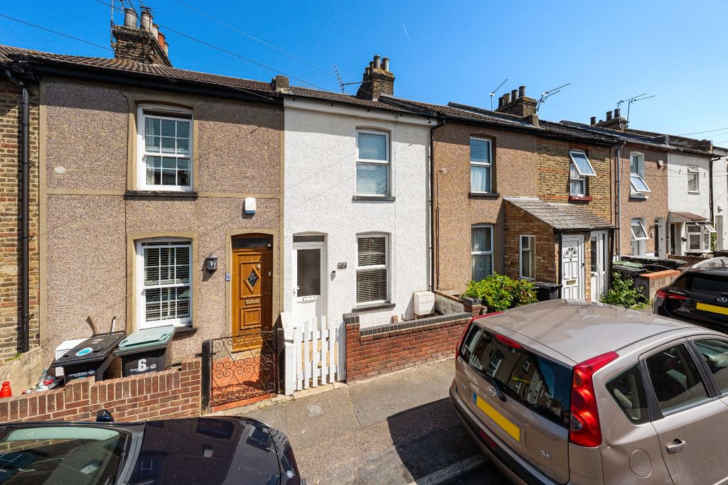 Property photo 1 of 11 5128150