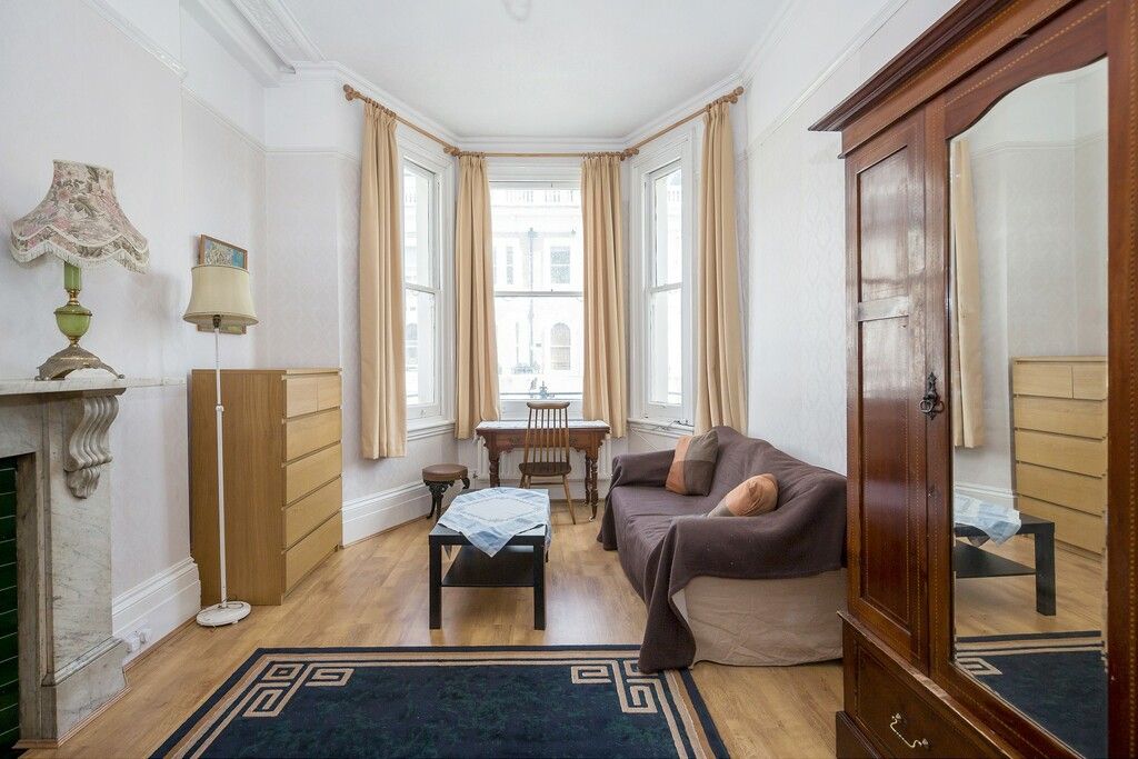 Property photo 2 of 7