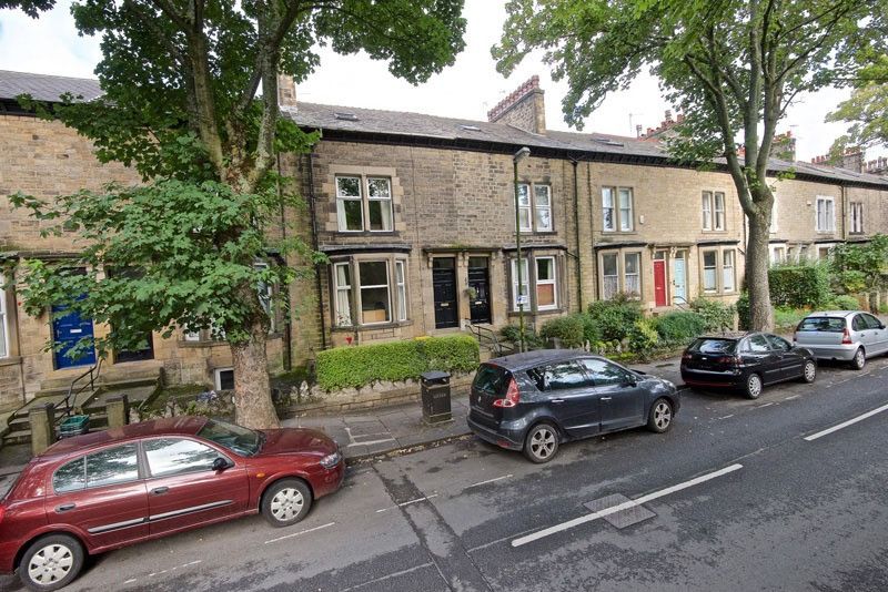 Property photo 3 of 8 Property Photo