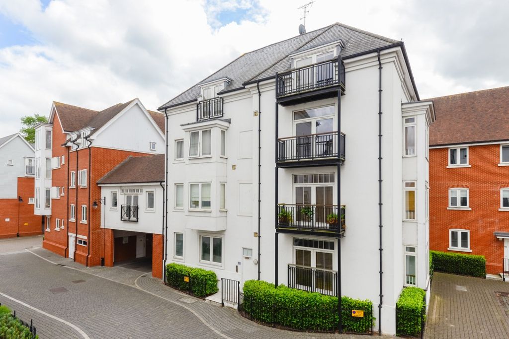 Property photo 1 of 8 2646150