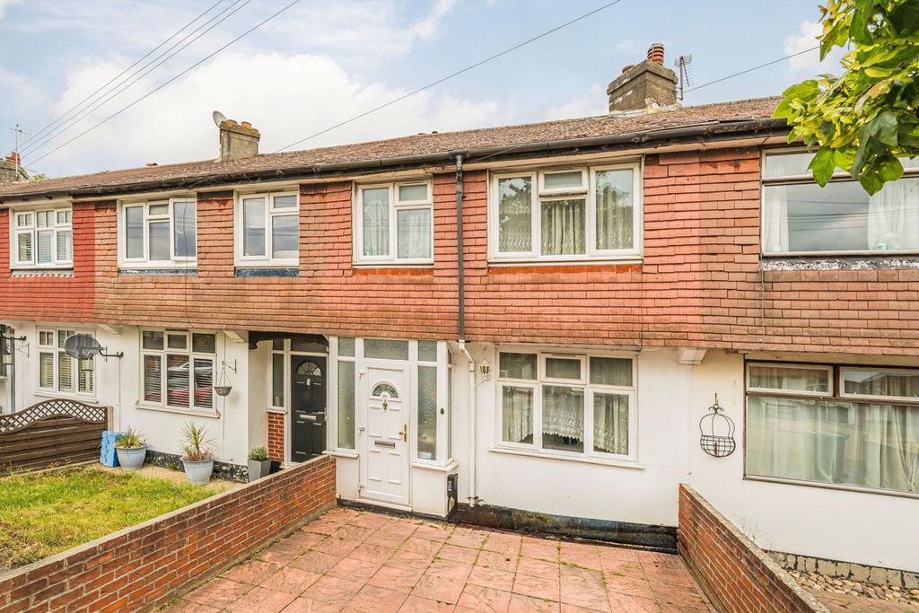 Property photo 1 of 7
