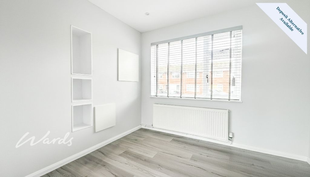 Property photo 3 of 26 Dining Room