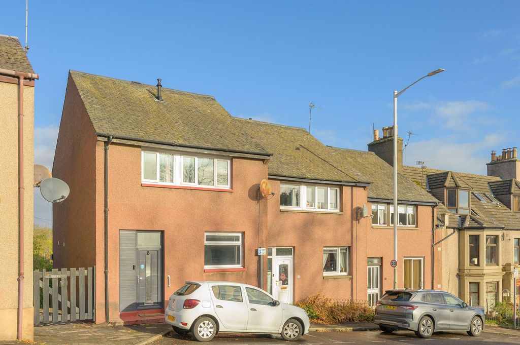 Property photo 1 of 26