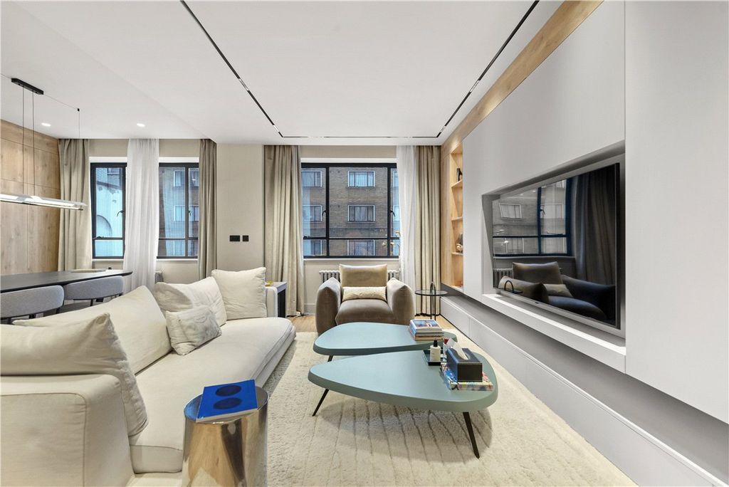 Property photo 3 of 21 Picture No. 28