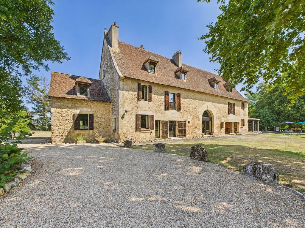 Property photo 1 of 15 Main Exterior View