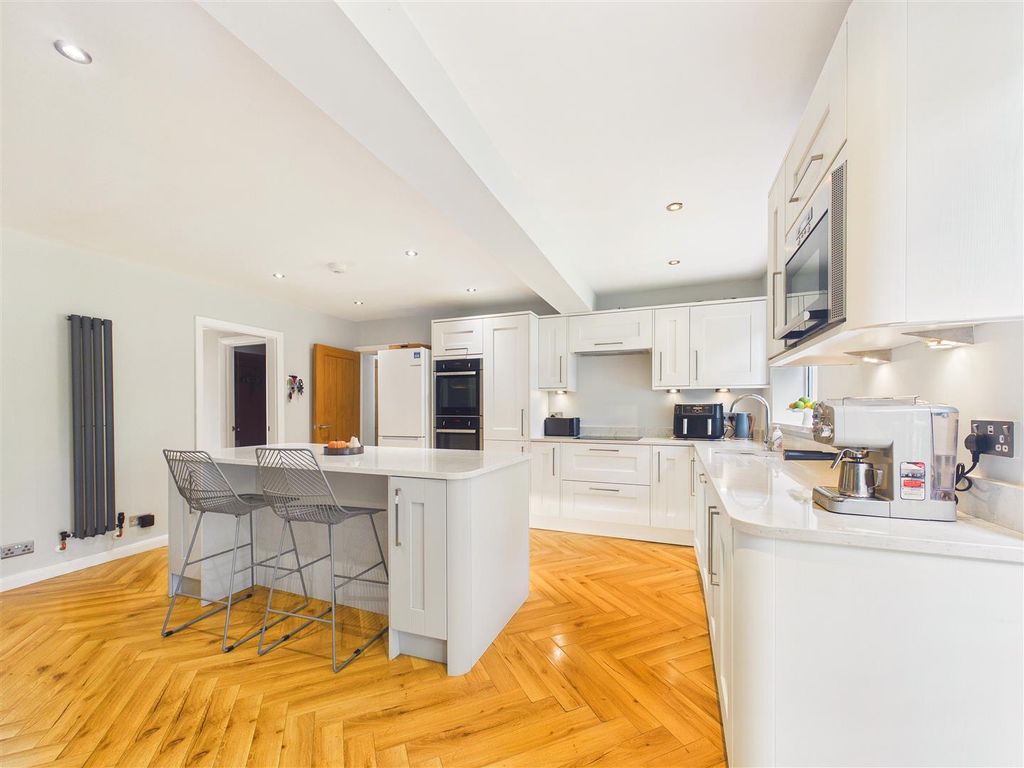 Property photo 3 of 18 Living Dining Kitchen