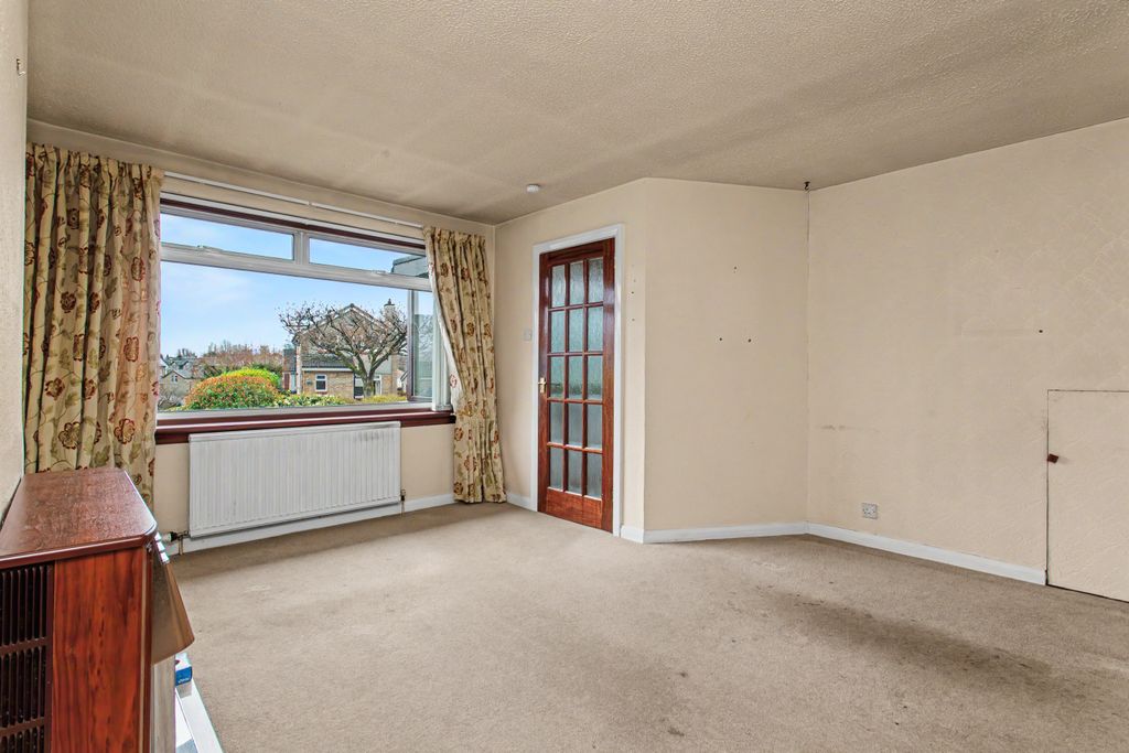 Property photo 2 of 11 Property Image 2