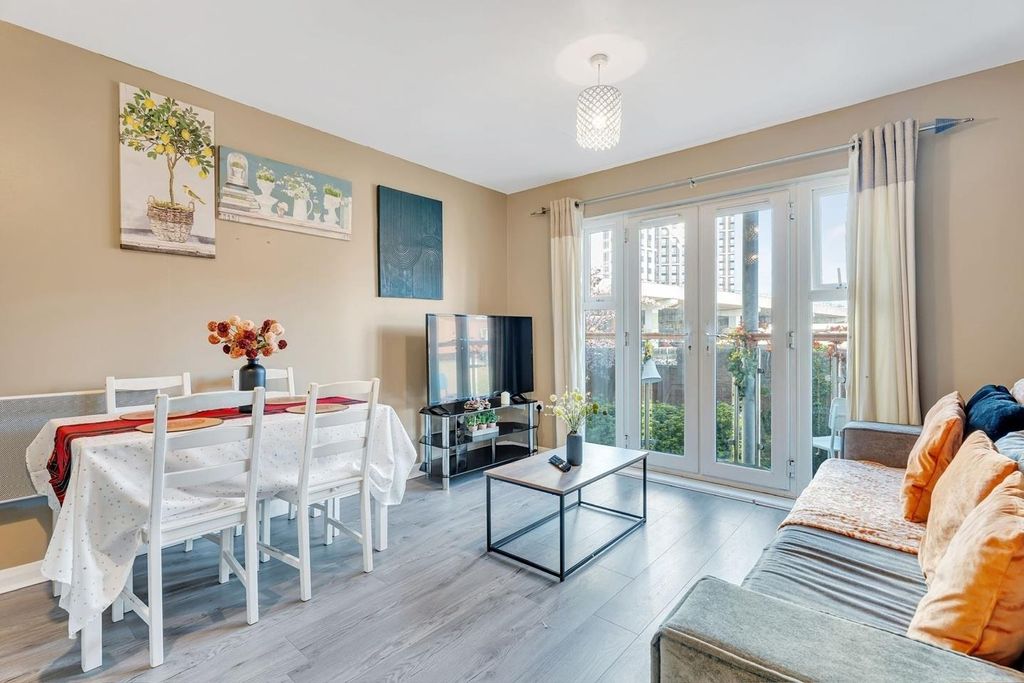 Property photo 1 of 16 L-R 1.2