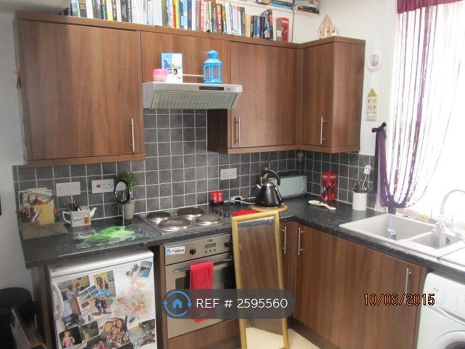 Property photo 3 of 13