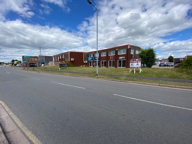 Property photo 3 of 6