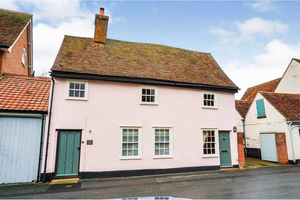 Property photo 1 of 26