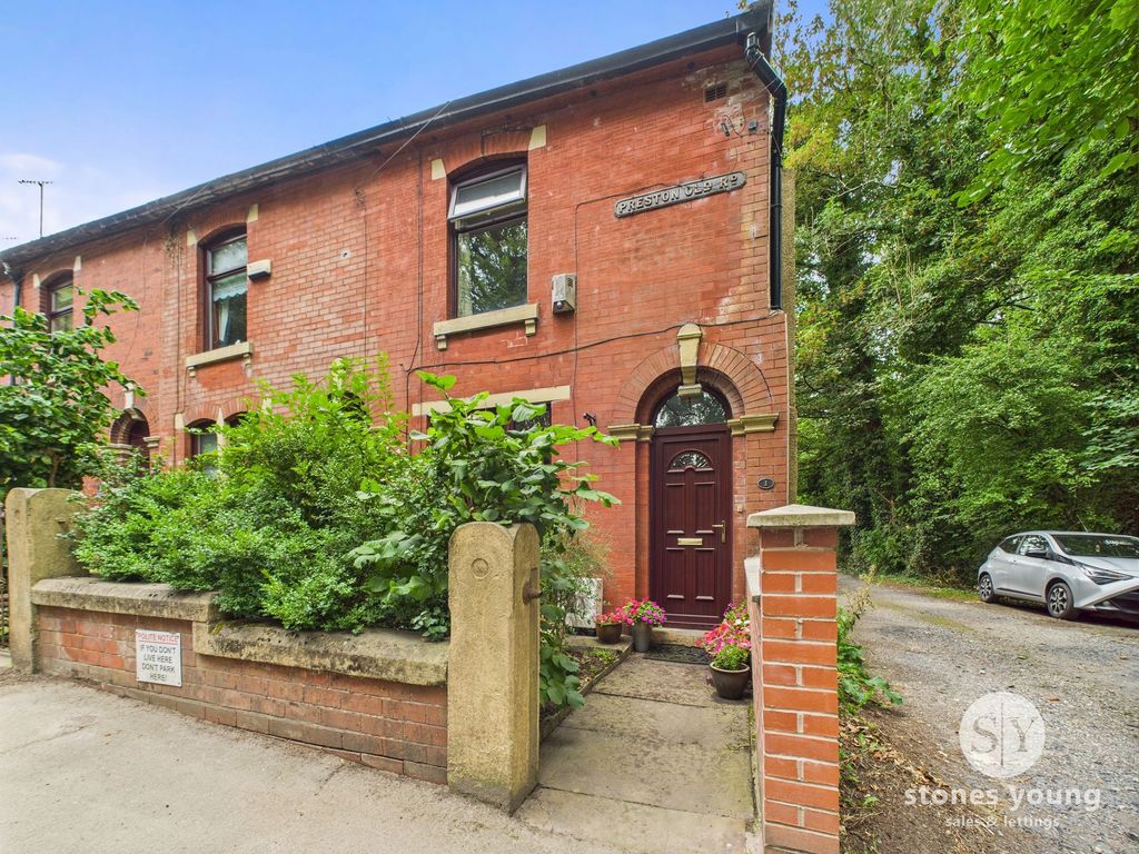 Property photo 1 of 21