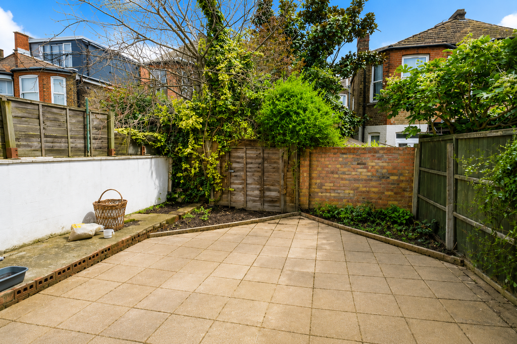 Property photo 3 of 12