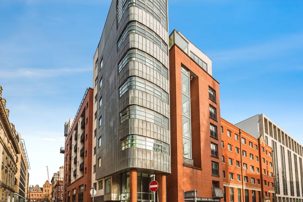 Property photo 1 of 8 Photo