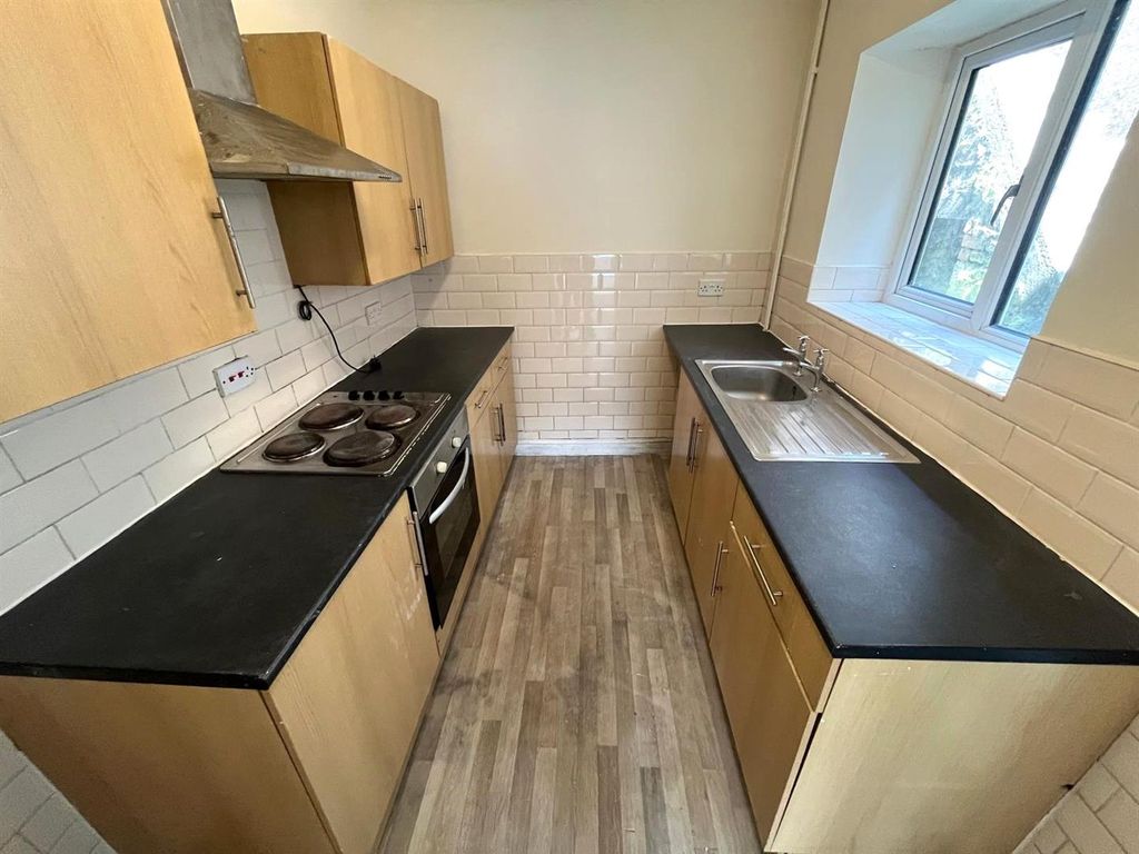 Property photo 3 of 11 7.Jpg