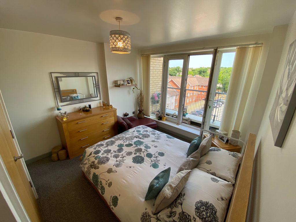 Property photo 3 of 9