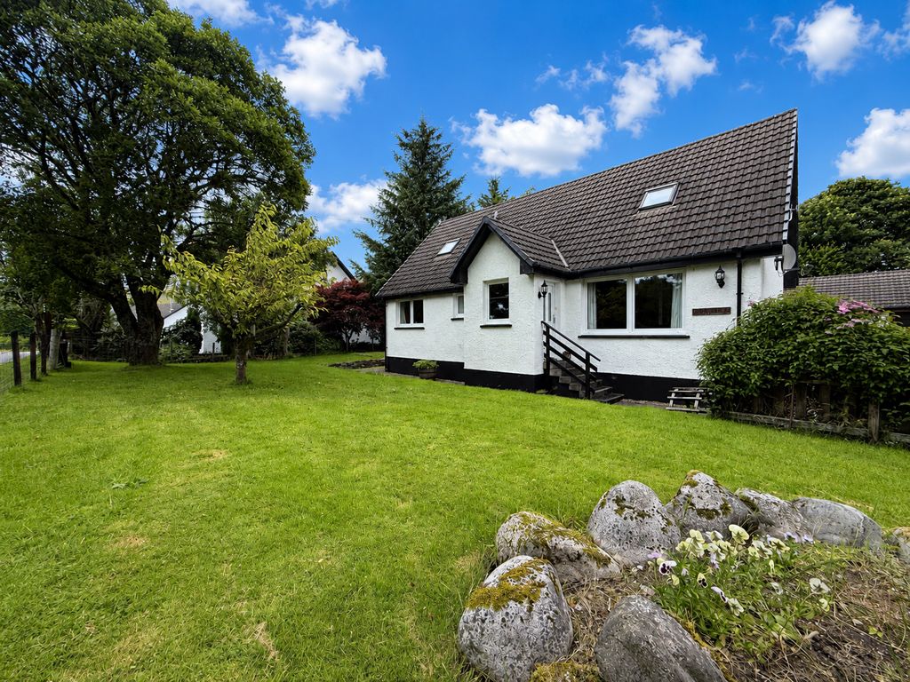 Property photo 1 of 34