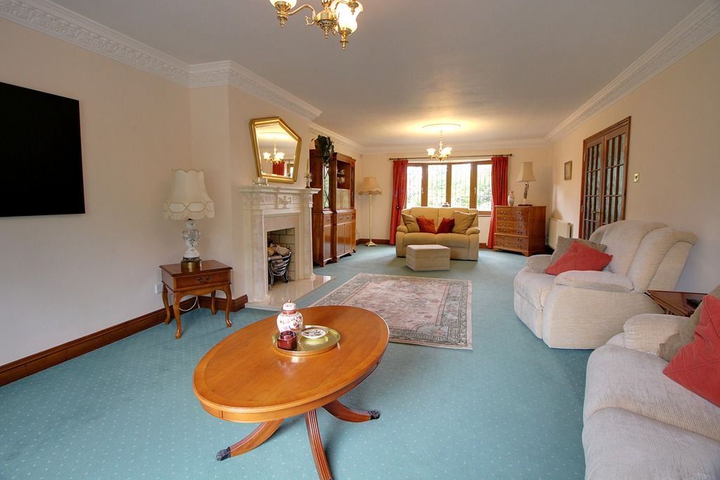 Property photo 3 of 31