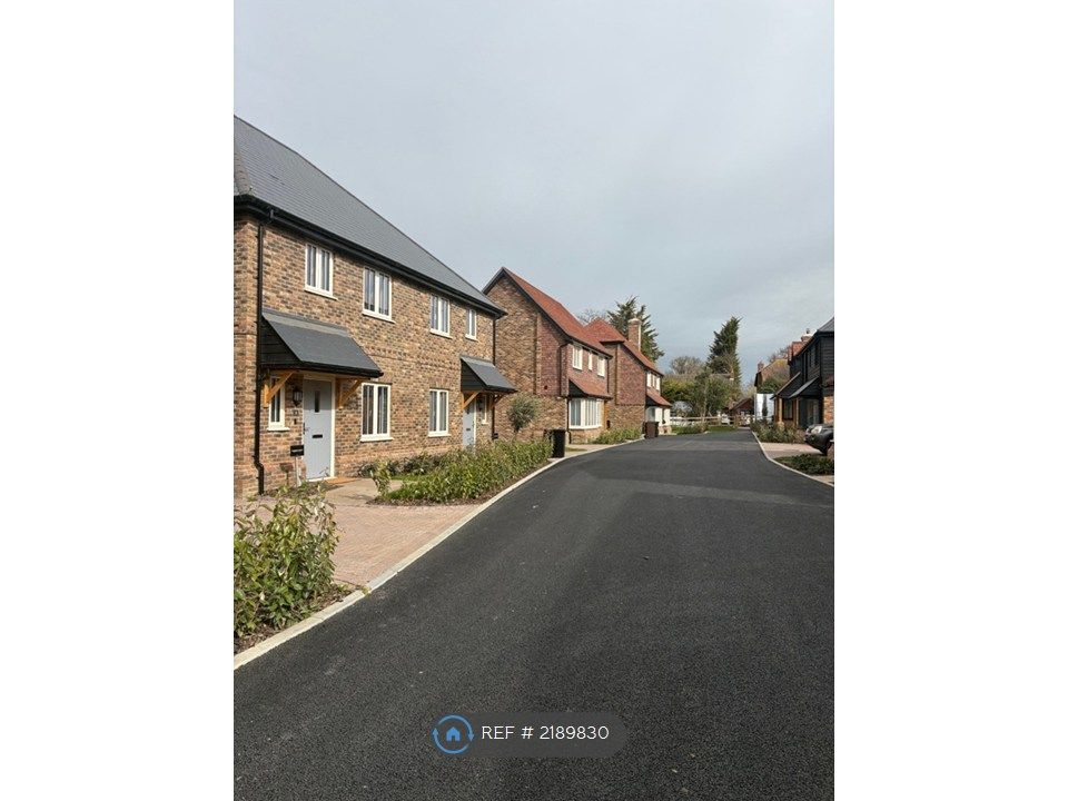 Property photo 2 of 18 Street View