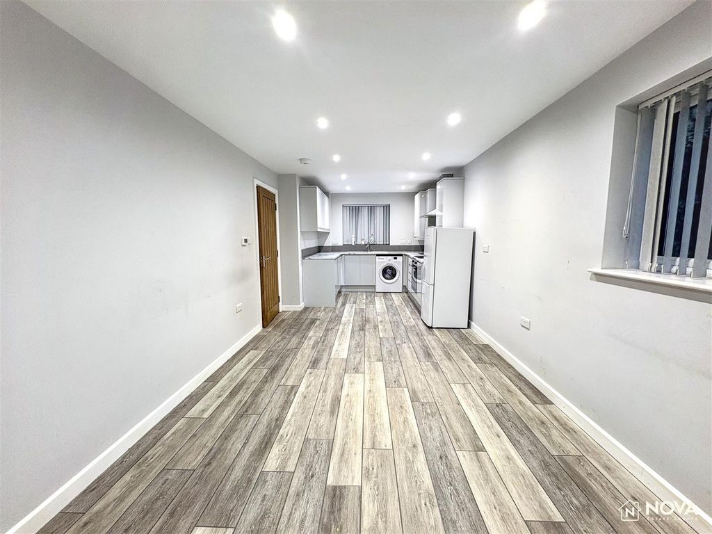 Property photo 3 of 9 Img_5763.Jpg