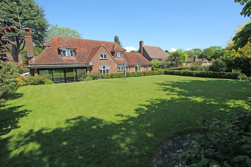 Property photo 1 of 38