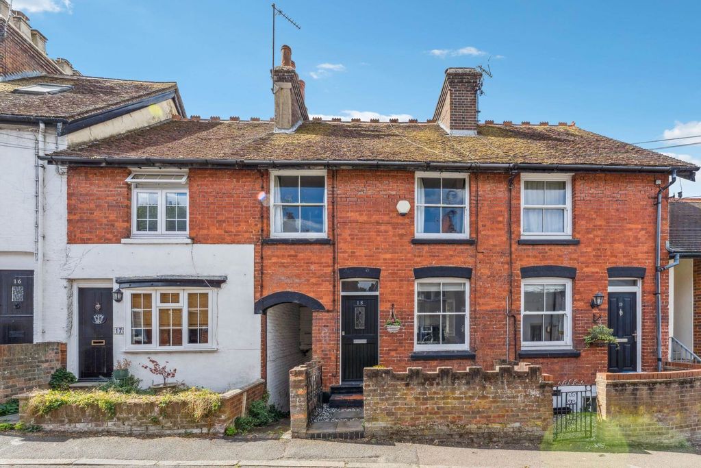 Property photo 1 of 19
