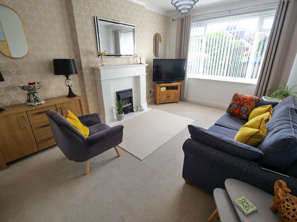 Property photo 3 of 12 Living Room