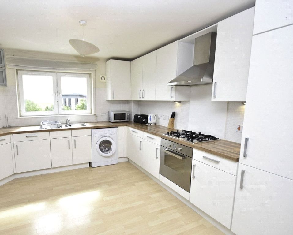 Property photo 2 of 8 Photo 2