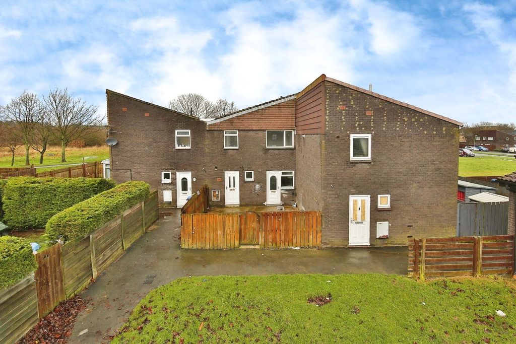 Property photo 1 of 13 Elevated Phot 32 Bakewell.Jpg