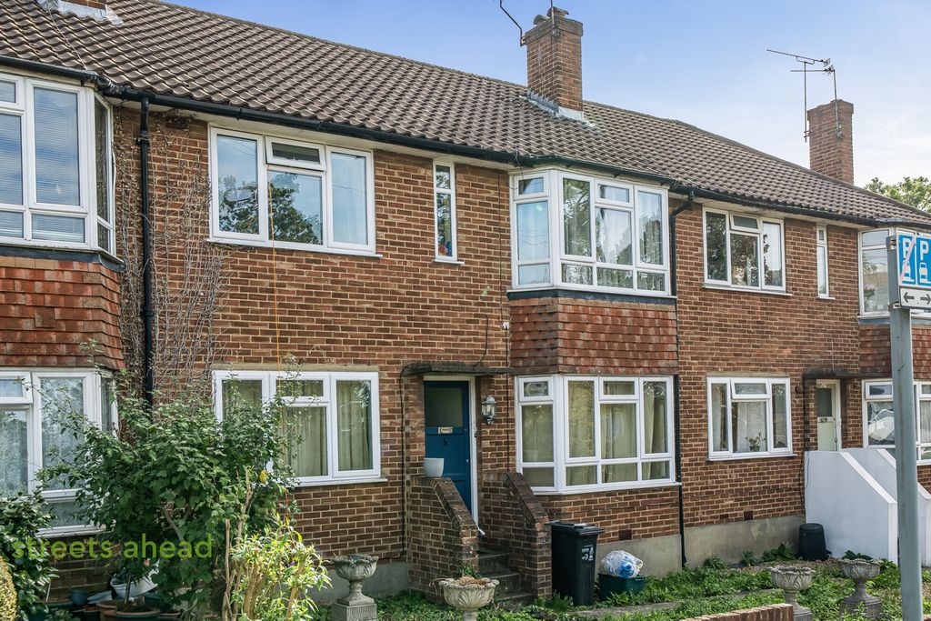 Property photo 1 of 14 800d4B26-92d2-40c...