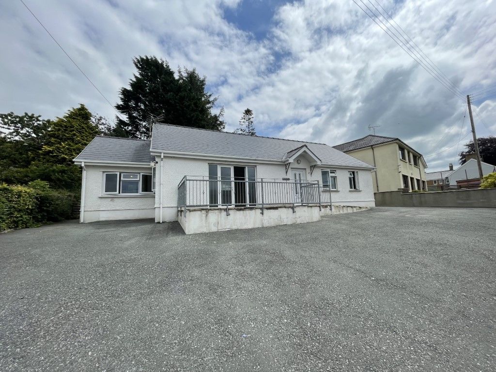 Property photo 1 of 1