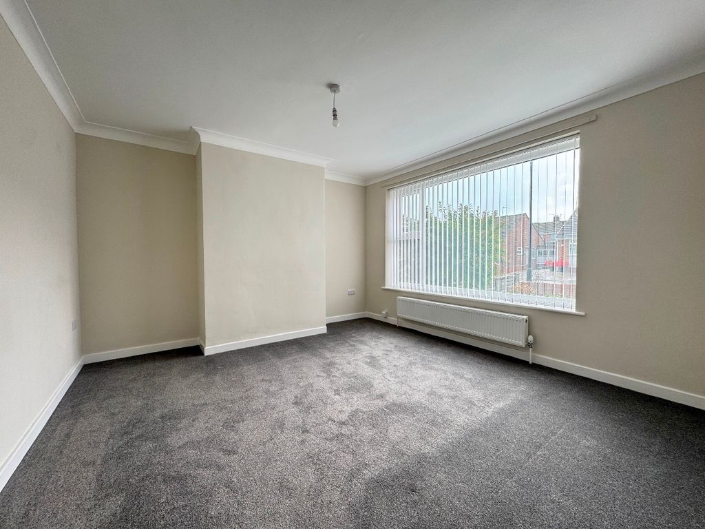 Property photo 3 of 25