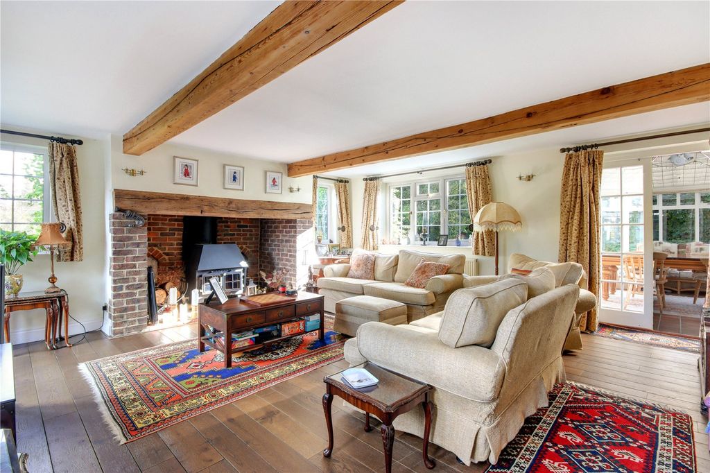 Property photo 2 of 15 Sitting Room