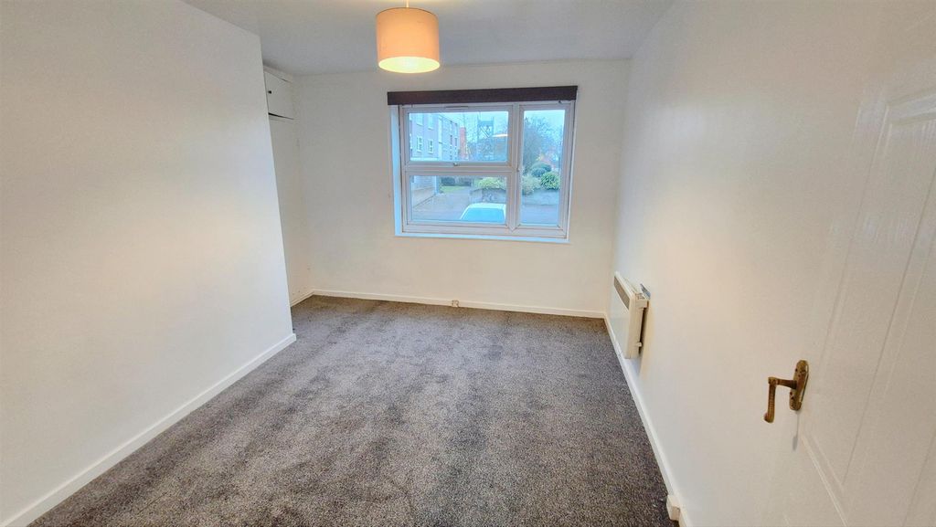 Property photo 2 of 4 Polish_20241205_091002636.Jpg