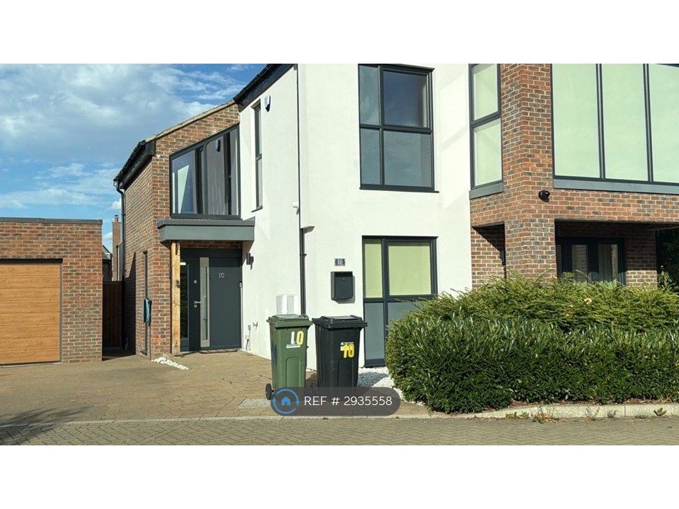 Property photo 1 of 25
