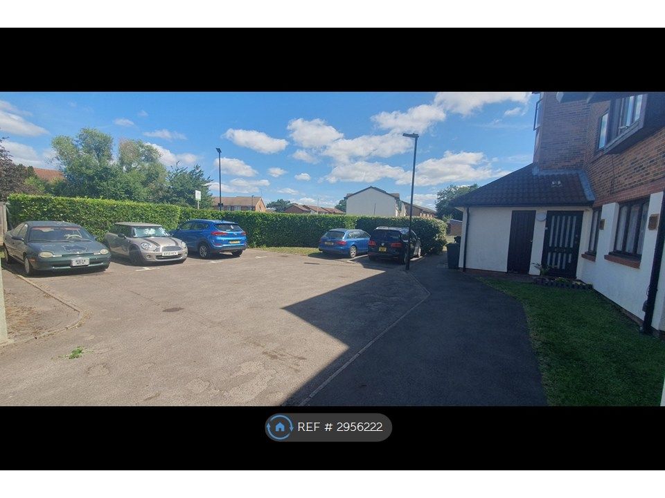 Property photo 3 of 16