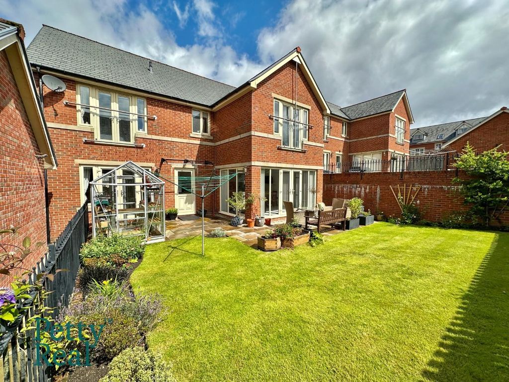 Property photo 1 of 25 E133F944-Fa77-4B72-9Ed2-06Ba98D23852.Jpeg