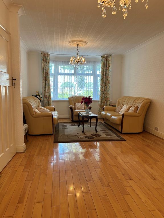 Property photo 2 of 18 Living Room