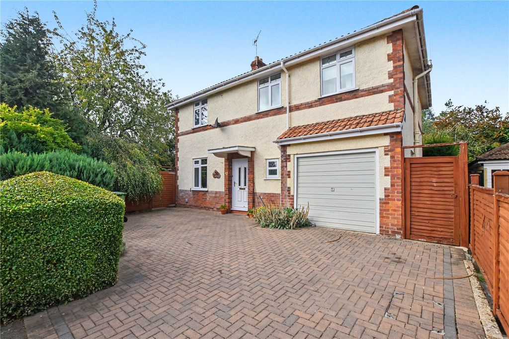 Property photo 1 of 33 Picture No. 02