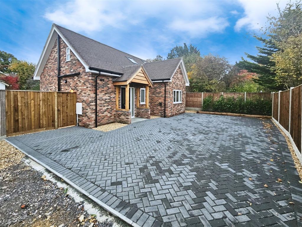 Property photo 1 of 20 0B10Bc79-20251104_162125.Jpg